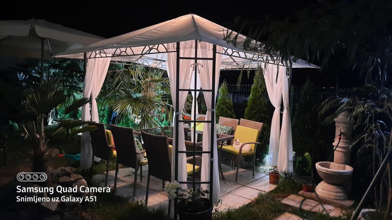 Vila Aleksandar * Budva