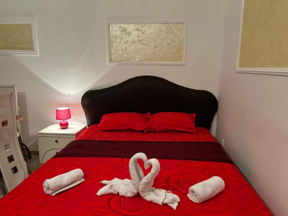 Vila Aleksandar Daire Budva
